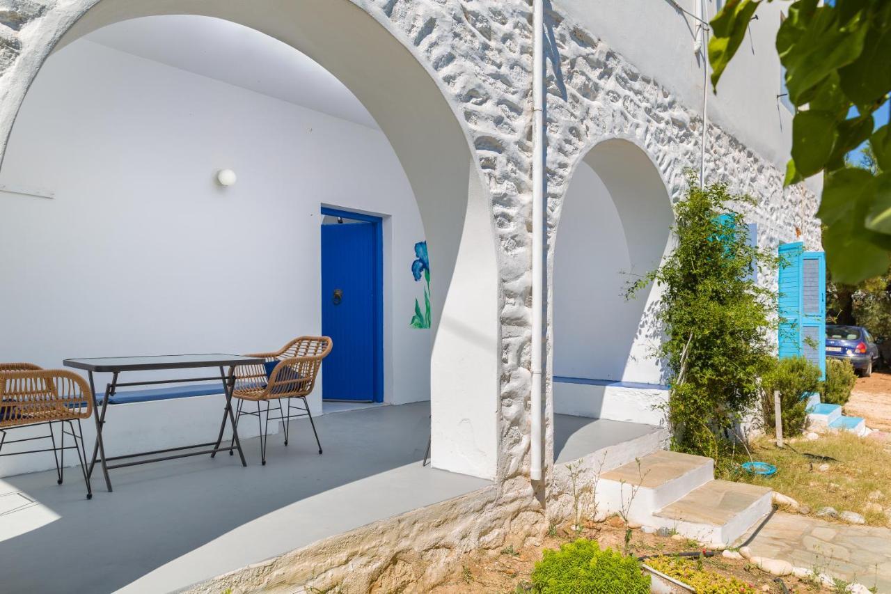 Blue Violet Apartment Drios Buitenkant foto